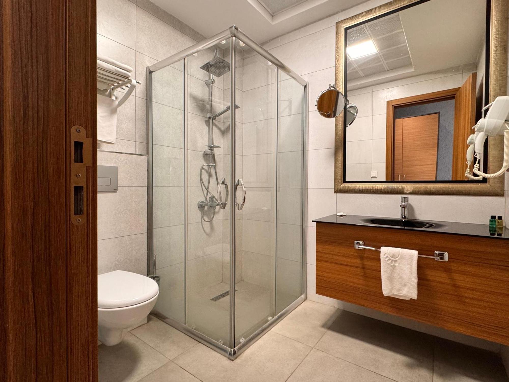 Innport Hotel Gebze Zewnętrze zdjęcie